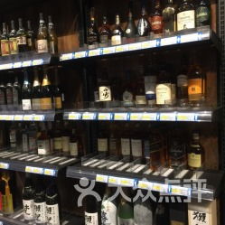 梅江小區(qū)酒吧團購指南 酒類、地址、價格與營業(yè)時間全解析